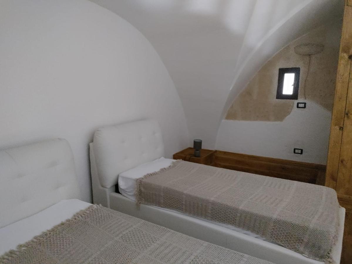 L'incanto salentino Bed and Breakfast Muro Leccese Esterno foto