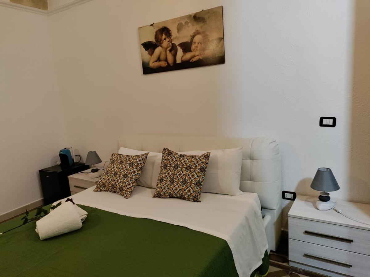 L'incanto salentino Bed and Breakfast Muro Leccese Esterno foto